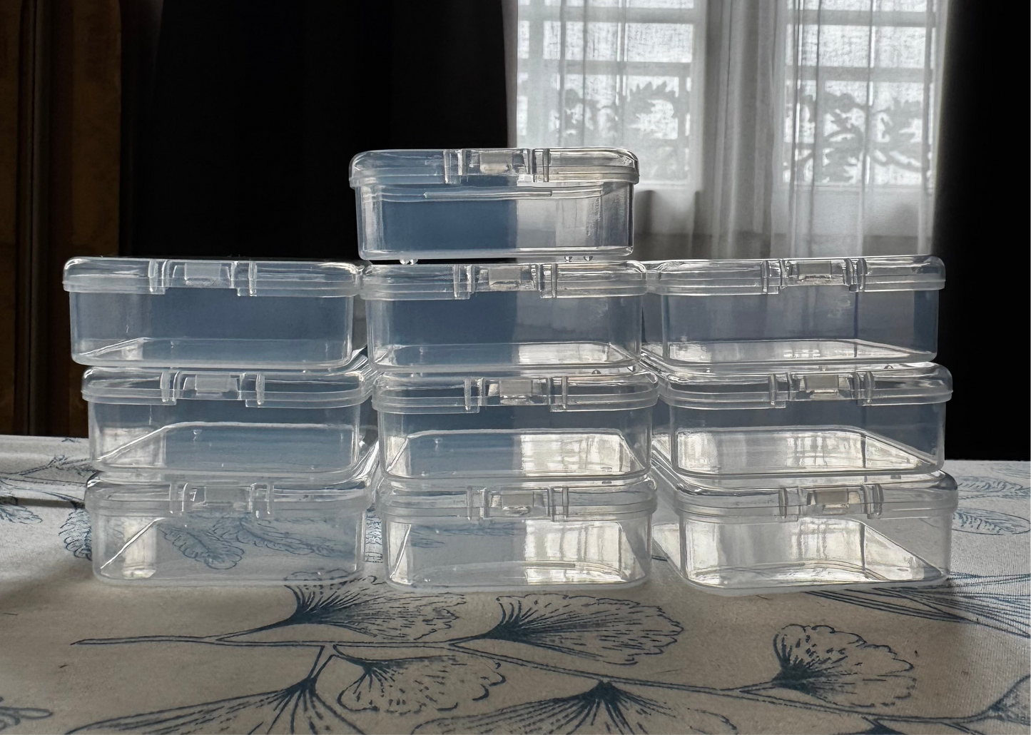 Boîte de rangement individuel à compartiment unique