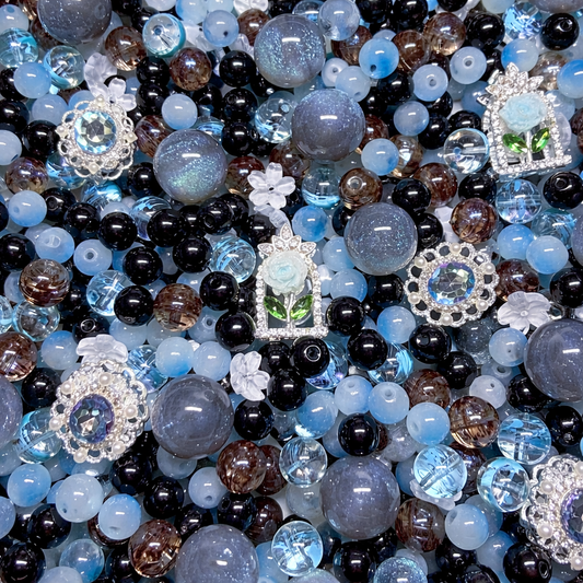 Lunar Élégance – Mix de Perles Édition Unique